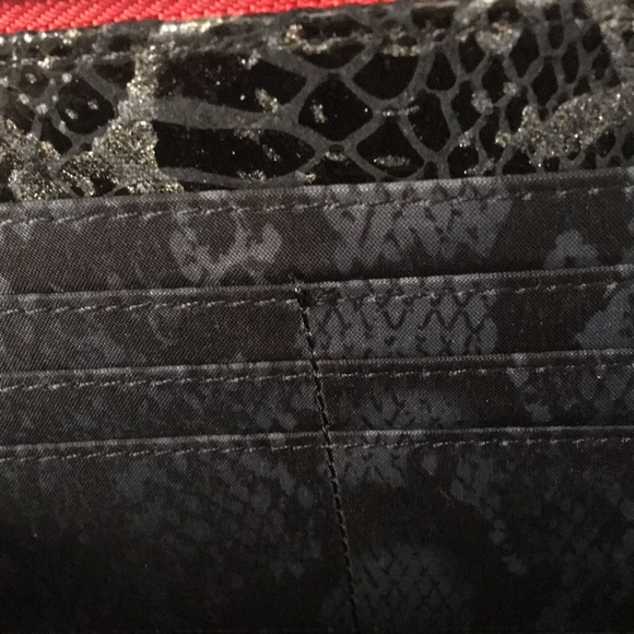 Kenneth Cole Red patent Leather Wallet Clutch 8” - Picture 5 of 9